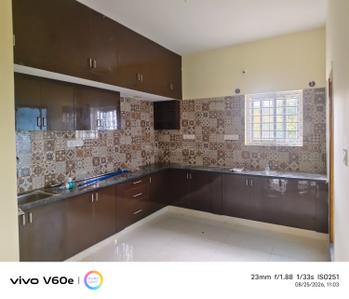 Kitchen Image of 1100 Sq.ft 2 BHK Builder Floor for rent in Chandra Layout Stage 1 Bengaluru for Rs. 33000