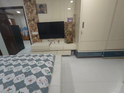 Bedroom Image of 3300 Sq.ft 5 BHK Apartment / Flat for sale in Bodakdev Ahmedabad for Rs. 22000000