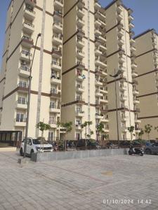 Image of 1502 Sq.ft 3 BHK Apartment / Flat for sale in Pardos Okas Residency, Sushant Golf City, Lucknow for Rs. 11500000