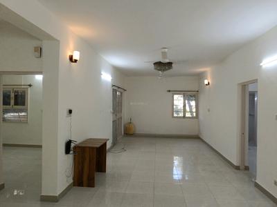 Living Room Image of 2000 Sq.ft 3 BHK Apartment / Flat for rent in Vasant Kunj New Delhi for Rs. 80000