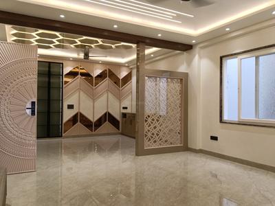 Living Room Image of 2500 Sq.ft 4 BHK Builder Floor for sale in Indirapuram Ghaziabad for Rs. 38500000