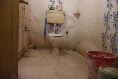 Bathroom Image of 962 Sq.ft 2 BHK Apartment / Flat for sale in Keshtopur Kolkata for Rs. 4000000