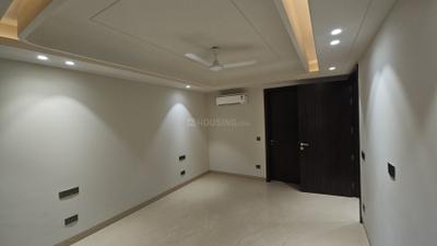 Bedroom Image of 4600 Sq.ft 4 BHK Builder Floor for rent in Safdarjung Enclave New Delhi for Rs. 500000