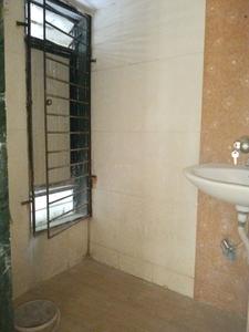 Common Bathroom Image of 500 Sq.ft 1 BHK Apartment / Flat for rent in Haware Citi, Kasarvadavali Thane for Rs. 21000