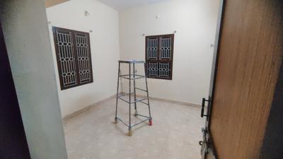 Bedroom Image of 1300 Sq.ft 2 BHK Independent House for rent in Mannivakkam Chennai for Rs. 20000