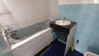 Image of 1300 Sq.ft 3 BHK Apartment / Flat for rent in Patuli, Kolkata for Rs. 32000