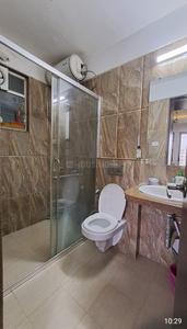 Bathroom Image of 1500 Sq.ft 3 BHK Apartment / Flat for rent in Rainbow Pebbles, Bavdhan Pune for Rs. 45000