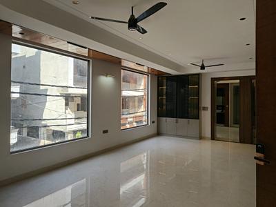 Living Room Image of 1850 Sq.ft 4 BHK Builder Floor for sale in Kaushambi Ghaziabad for Rs. 23500000