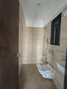 Bathroom Image of 507 Sq.ft 1 BHK Apartment / Flat for sale in Solitaire Edge, Kandivali East Mumbai for Rs. 14000000