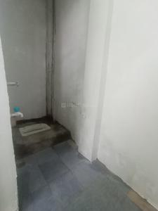 Bathroom Image of 500 Sq.ft 1 BHK Apartment / Flat for rent in Anand Vihar Gorakhpur for Rs. 8000