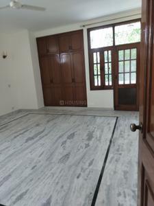 Bedroom Image of 3500 Sq.ft 3 BHK Builder Floor for rent in Hauz Khas New Delhi for Rs. 235000