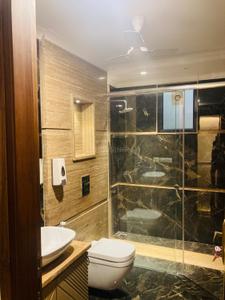 Bathroom Image of 2460 Sq.ft 3 BHK Builder Floor for sale in DLF City Phase 1, DLF Phase 1 Gurgaon for Rs. 44500000