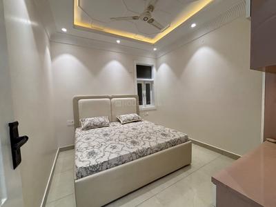 Bedroom Image of 810 Sq.ft 3 BHK Apartment / Flat for sale in Dwarka Mor New Delhi for Rs. 8000000