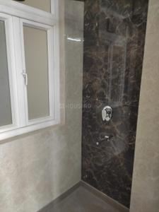 Bathroom Image of 1800 Sq.ft 3 BHK Builder Floor for rent in Subhash Nagar New Delhi for Rs. 45000