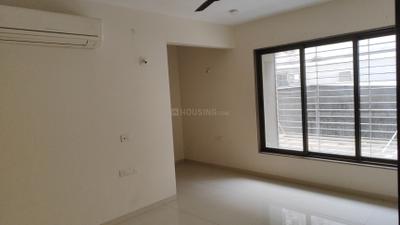 Bedroom Image of 8451 Sq.ft 6 BHK Duplex for rent in Happy Home Capital Greens, Bharthana Surat for Rs. 200000