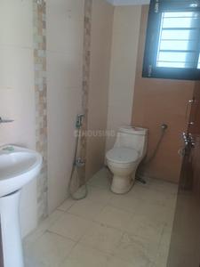 Bathroom Image of 1500 Sq.ft 3 BHK Builder Floor for sale in Narendra Nagar Jaipur for Rs. 5500000