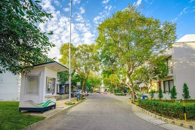 Flats Apartments in Koh E Fiza 4+ Flats Apartments for