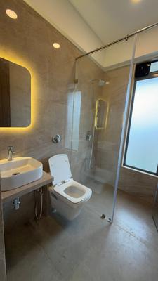Image of 1200 Sq.ft 3 BHK Apartment / Flat for sale in Khar West, Mumbai for Rs. 115000000