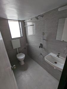 Image of 850 Sq.ft 2 BHK Apartment / Flat for rent in Everest Apartments, Andheri West, Mumbai for Rs. 82000
