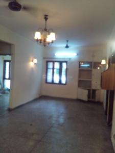 Hall Image of 1200 Sq.ft 3 BHK Apartment / Flat for rent in Takshshila Apartments, Patparganj New Delhi for Rs. 42000