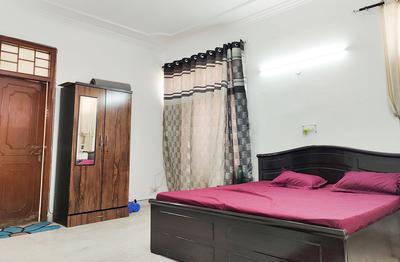 Bedroom Image of Himanshu Nest G block Kalkaji in Kalkaji, New Delhi
