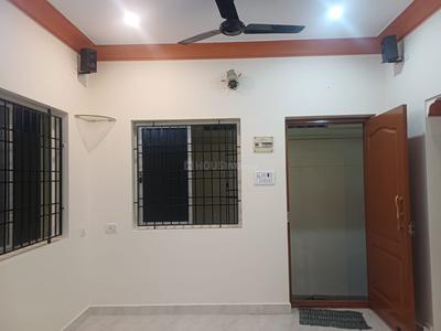 Balcony Image of 570 Sq.ft 1 BHK Apartment / Flat for rent in Ramapuram Chennai for Rs. 19000