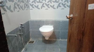 Image of 950 Sq.ft 2 BHK Apartment / Flat for rent in Harni, Vadodara for Rs. 14000