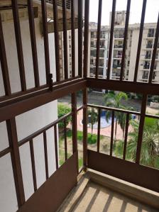 Balcony Image of 870 Sq.ft 2 BHK Apartment / Flat for sale in Simla Bahadur Rudrapur for Rs. 3500000