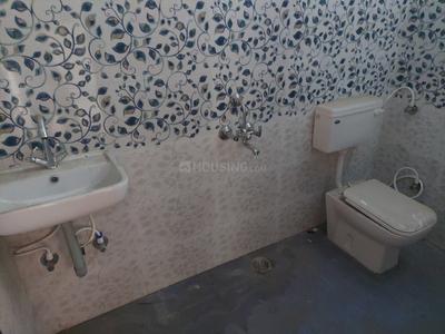 Bathroom Image of 1000 Sq.ft 2 BHK Independent House for rent in Shatabdipuram Phase 1 Jabalpur for Rs. 15000