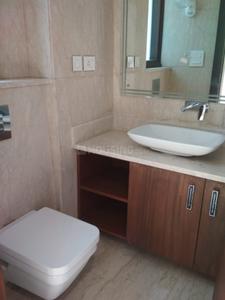 Bathroom Image of 600 Sq.ft 2 BHK Independent House for rent in Gautam Nagar New Delhi for Rs. 42000