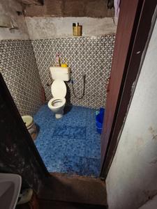 Bathroom Image of 600 Sq.ft 3 BHK Independent House for sale in Ambalappadu Kozhikode for Rs. 1000000