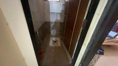 Bathroom Image of 700 Sq.ft 1 BHK Apartment / Flat for sale in Ulwe Navi Mumbai for Rs. 5800000