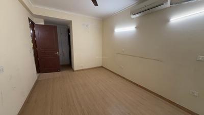 Bedroom Image of 3100 Sq.ft 4 BHK Builder Floor for rent in Ansal Esencia Sector 67, Sector 67 Gurgaon for Rs. 60000