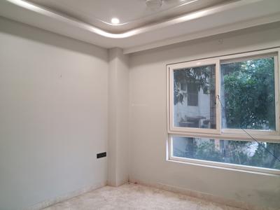 Bedroom Image of 1350 Sq.ft 3 BHK Builder Floor for sale in Paschim Vihar New Delhi for Rs. 25000000