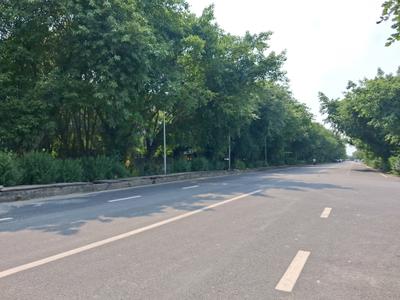 Image of 250 Sq.ft Residential Plot / Land for sale in Sector 105, Noida for Rs. 75000000