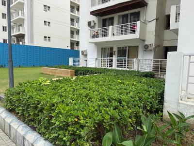 Image of 2000 Sq.ft 3.5 BHK Apartment / Flat for rent in Celibritey Green, Sushant Golf City, Lucknow for Rs. 45000
