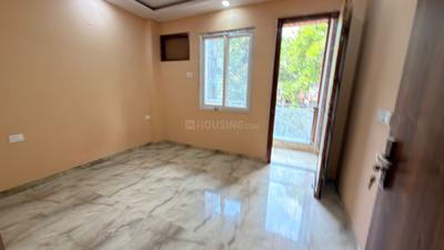 Bedroom Image of 1000 Sq.ft 2 BHK Builder Floor for rent in DDA Akshardham Apartments, Sector 19 Dwarka New Delhi for Rs. 36000