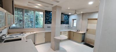 Bathroom Image of 1850 Sq.ft 3 BHK Apartment / Flat for rent in Himayath Nagar Hyderabad for Rs. 32000