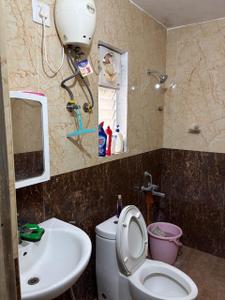 Bathroom Image of 1084 Sq.ft 2 BHK Apartment / Flat for rent in Jain Sunderbans, Ambattur Industrial Estate Chennai for Rs. 32000