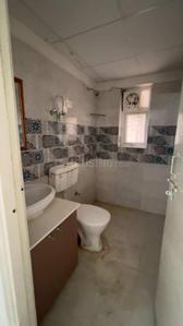 Image of 740 Sq.ft 3 BHK Apartment / Flat for sale in Signature Global Golf Green, Sector 79, Gurgaon for Rs. 7125000