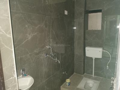 Bathroom Image of 2000 Sq.ft 2 BHK Duplex for rent in Danapur Patna for Rs. 9000