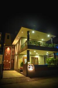 Image of 2493 Sq.ft 5 BHK Independent House for sale in Thaltej, Ahmedabad for Rs. 60000000
