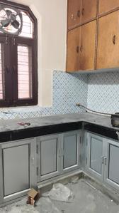 Kitchen Image of 1800 Sq.ft 3 BHK Builder Floor for rent in Sector 32 Faridabad for Rs. 25000
