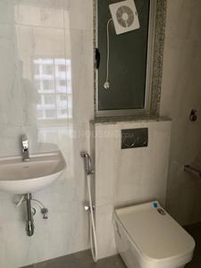 Image of 850 Sq.ft 2 BHK Apartment / Flat for rent in Shree Naman Premier, Andheri East, Mumbai for Rs. 75000