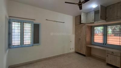 Bedroom Image of 3600 Sq.ft 4 BHK Independent House for rent in HBR Layout Bengaluru for Rs. 68000