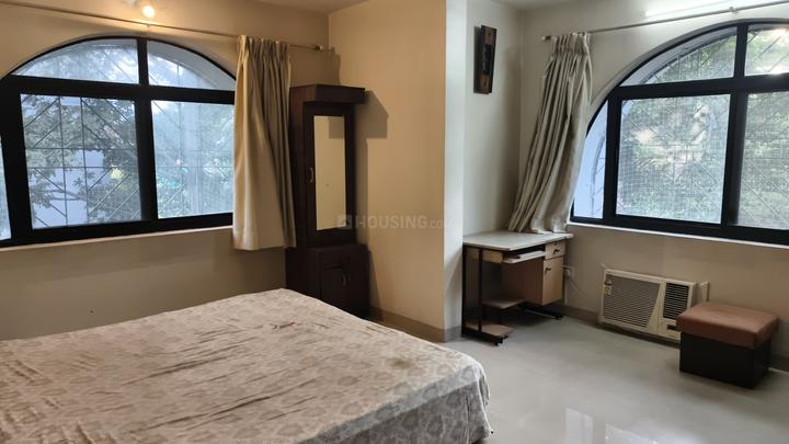 Summer Garden Building Bedroom One 1