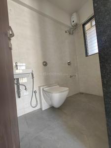 Bathroom Image of 800 Sq.ft 2 BHK Apartment / Flat for sale in Borivali West Mumbai for Rs. 14000000