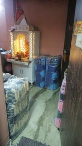 Bedroom Image of 802 Sq.ft 3 BHK Builder Floor for sale in Krishna Nagar New Delhi for Rs. 6460000