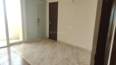 Bedroom Image of 2415 Sq.ft 4 BHK Apartment / Flat for rent in Rise Organic Homes Phase 1, Mahurali Ghaziabad for Rs. 40000