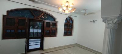 Bedroom Image of 1500 Sq.ft 3 BHK Builder Floor for rent in Tagore Garden Extension New Delhi for Rs. 50000